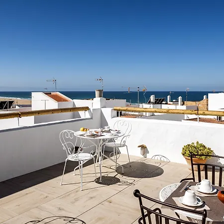 Y En El Centro La Jabega By Conil * 科尼尔-德拉弗龙特拉